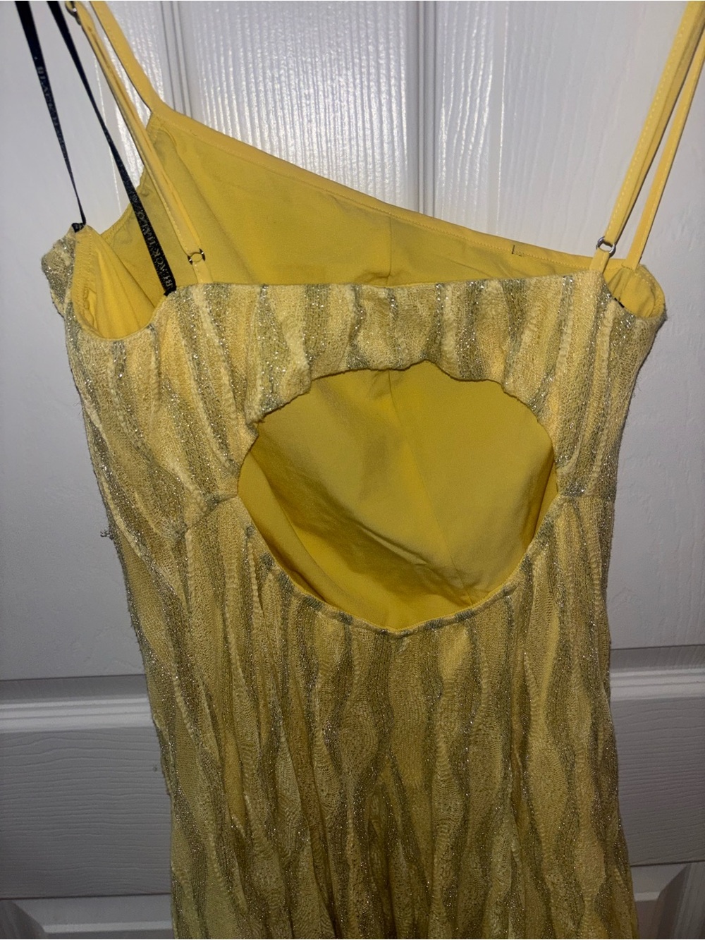 Black Halo Yellow One-Shoulder Midi Dress size L - Picture 13 of 15